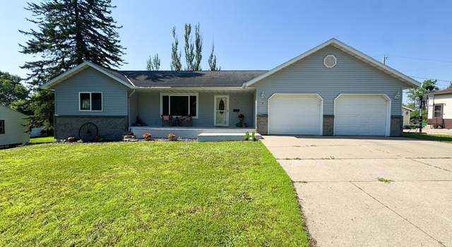 Photo of 915 W Stanton Ave, Fergus Falls, MN 56537