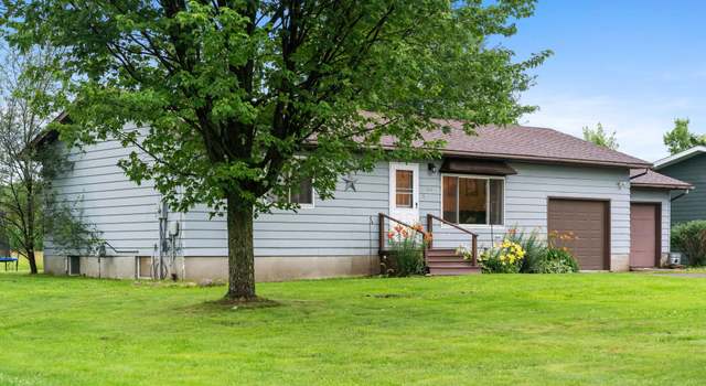 Photo of 869 S Pine St, Grantsburg, WI 54840