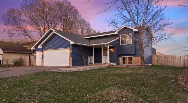Photo of 10028 Somerset Ln, Monticello, MN 55362