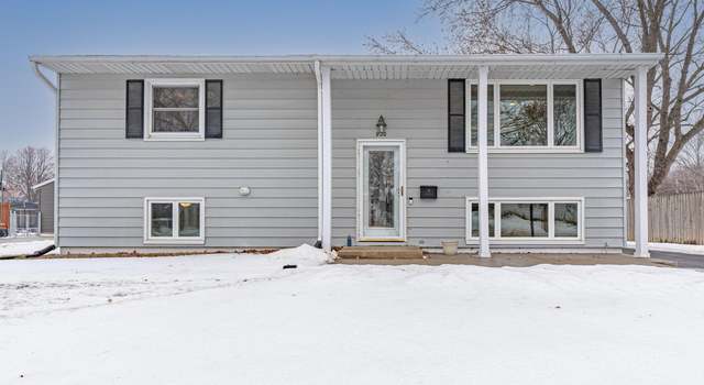 Photo of 920 16 1/4 St SE, Rochester, MN 55904