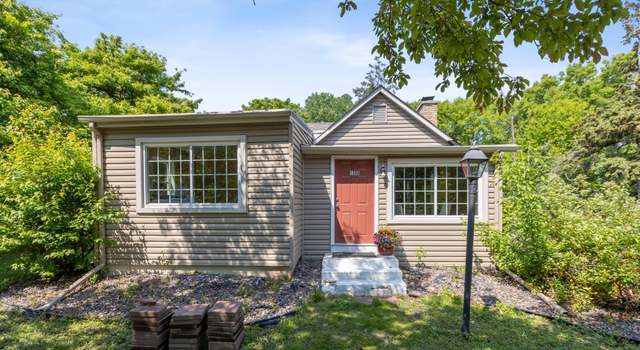 Photo of 1335 Briar St, Wayzata, MN 55391