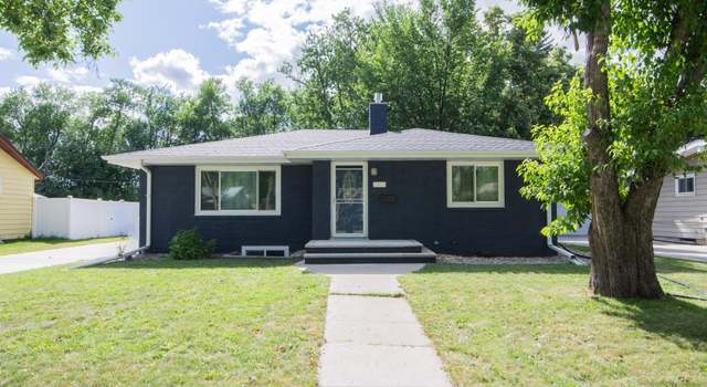 Photo of 2302 10th St N, Fargo, ND 58102