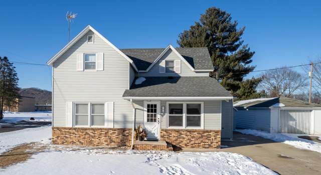 Photo of 140 W Winona Ave, Kellogg, MN 55945