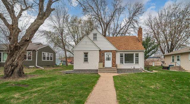 Photo of 1139 Kruse St, West Saint Paul, MN 55118