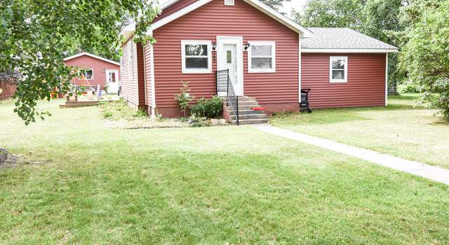 Photo of 135 2nd St SW, Newfolden, MN 56738