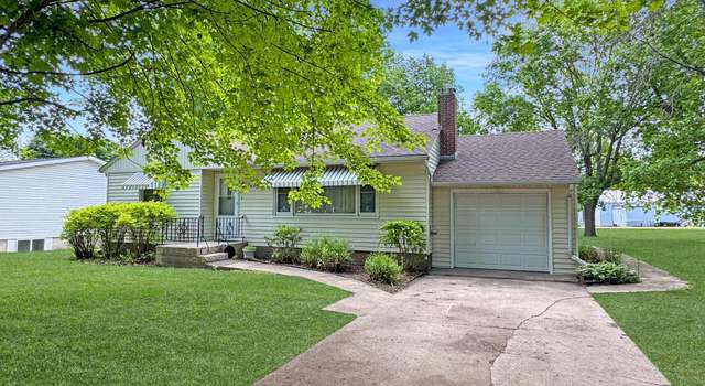 Photo of 121 West St N, Lake Wilson, MN 56151