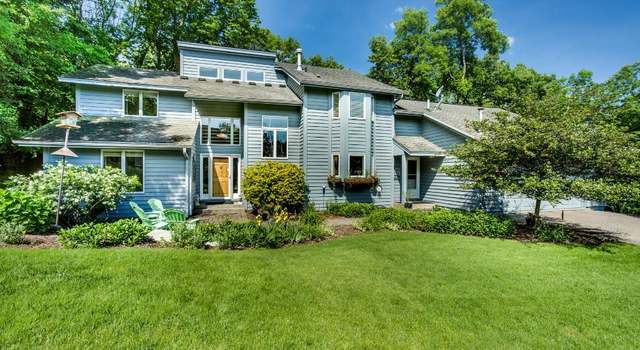Photo of 1758 Essex Rd, Minnetonka, MN 55305