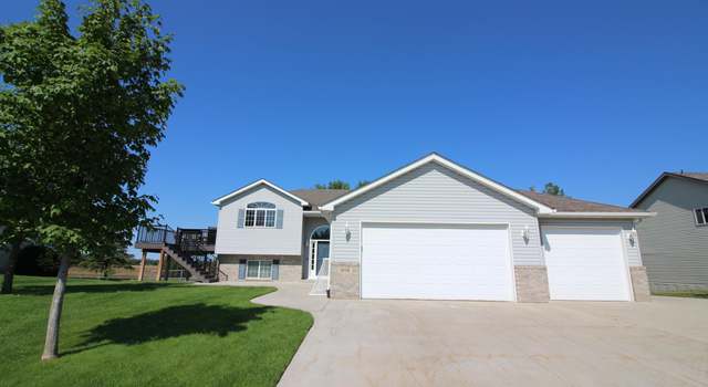 Photo of 909 Isabella Ave, Clearwater, MN 55320