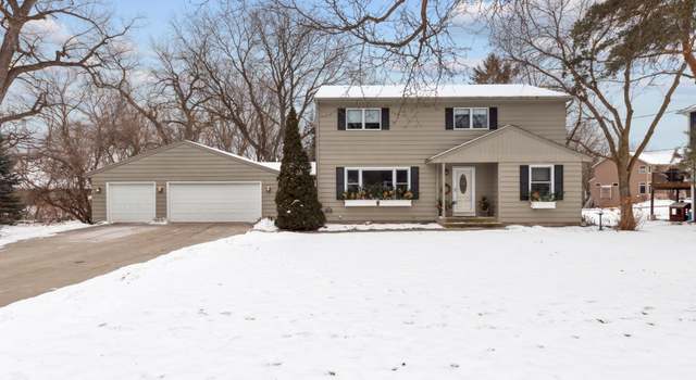 Photo of 12491 Sunnybrook Rd, Eden Prairie, MN 55347