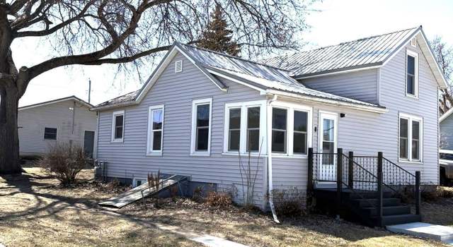 Photo of 325 2nd Ave NW, Plainview, MN 55964