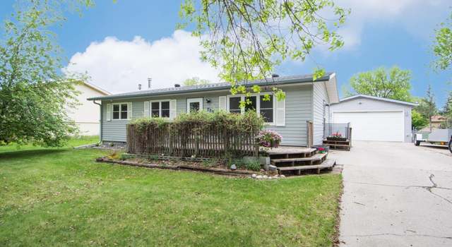 Photo of 720 10 Ave W, West Fargo, ND 58078