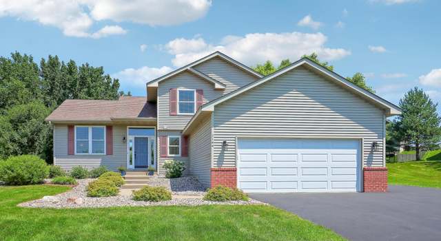 Photo of 7144 Taylor Dr, Savage, MN 55378