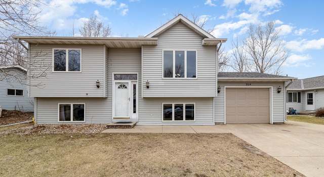 Photo of 904 N 4th St, Saint Peter, MN 56082