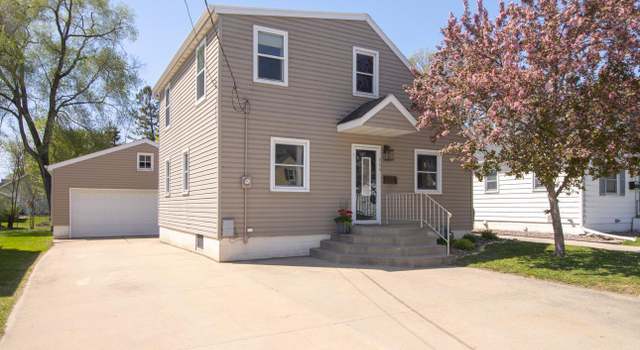 Photo of 226 12th St NW, Rochester, MN 55901