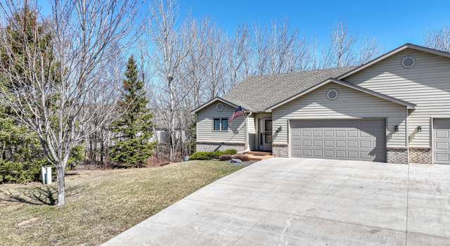 Photo of 309 Hickory St, Duluth, MN 55811