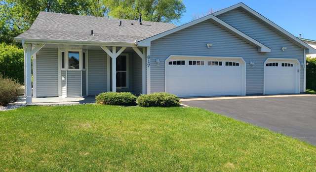 Photo of 617 Meadowwood Dr, Brooklyn Park, MN 55444