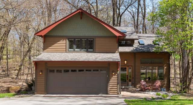 Photo of 18920 Park Ave, Deephaven, MN 55391