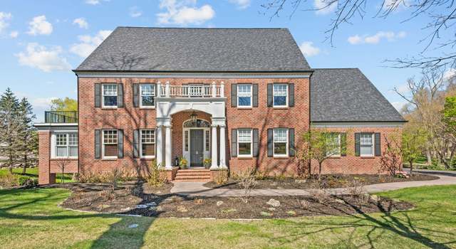 Photo of 8766 Sherwood Blf, Eden Prairie, MN 55347