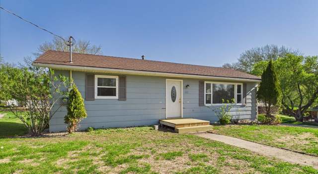 Photo of 402 W Broadway St, Starbuck, MN 56381