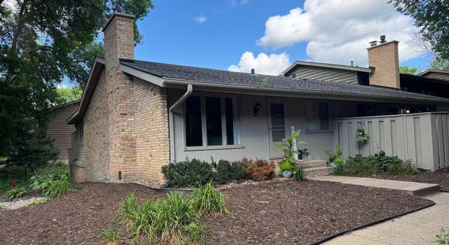 Photo of 44 Walden St, Burnsville, MN 55337