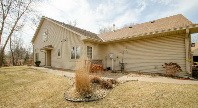 Photo of 2975 Caroline Ct, Little Canada, MN 55117