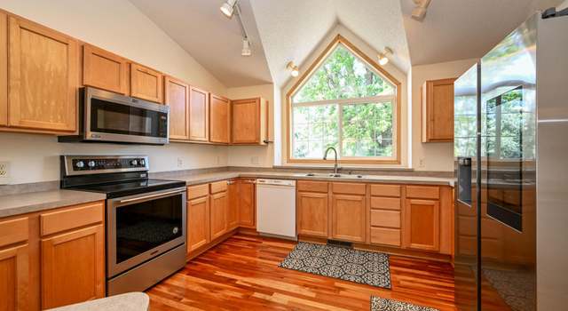 Photo of 1212 Francis Dr, Elko New Market, MN 55054