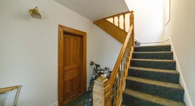 Photo of 2702 Emerson Ave S, Minneapolis, MN 55408