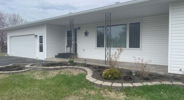 Photo of 403 6th Ave E, Lisbon, ND 58054