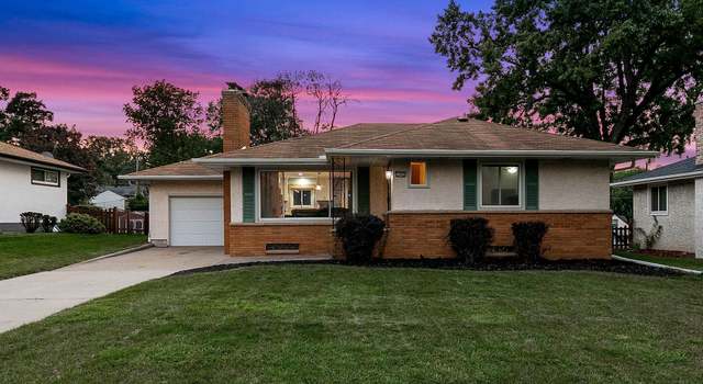 Photo of 1409 Smith Ave S, Saint Paul, MN 55118