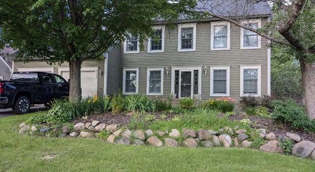 Photo of 4194 Honeysuckle Ct, Vadnais Heights, MN 55127