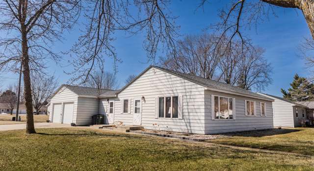 Photo of 905 Willow Way, Benson, MN 56215