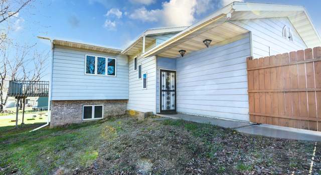 Photo of 605 Roosevelt Rd, Saint Cloud, MN 56301