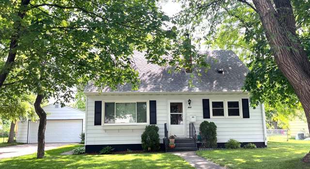 Photo of 842 19th Ave N, Saint Cloud, MN 56303