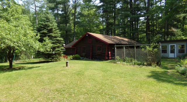 Photo of 9262 E Park Ave, Solon Springs, WI 54873