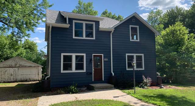 Photo of 1330 10th St E, Glencoe, MN 55336