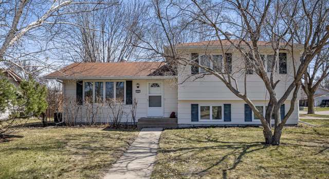 Photo of 3201 Evergreen Rd N, Fargo, ND 58102