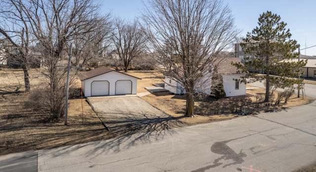Photo of 118 Bartlett St W, Wykoff, MN 55990