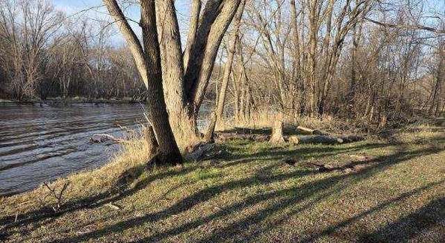 Photo of 5271 Royal River Rd, Braham, MN 55006