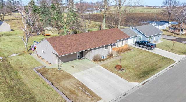 Photo of 209 2nd Ave NW, Freeport, MN 56331