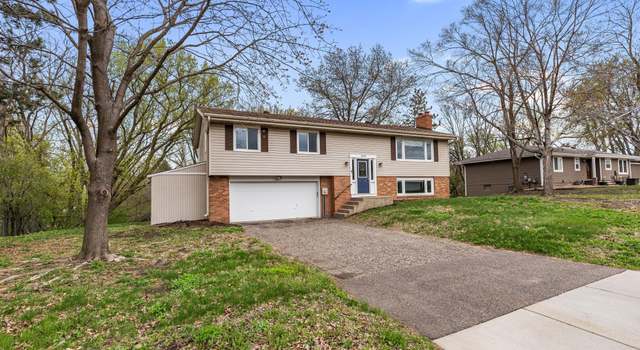 Photo of 2409 Highland View Ave S, Burnsville, MN 55337