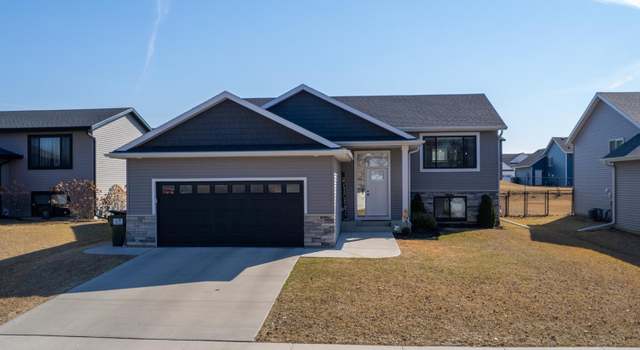 Photo of 304 Sunnydale Ln SE, Rochester, MN 55904