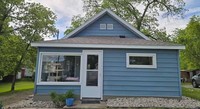 Photo of 1122 Linden Ln, Detroit Lakes, MN 56501