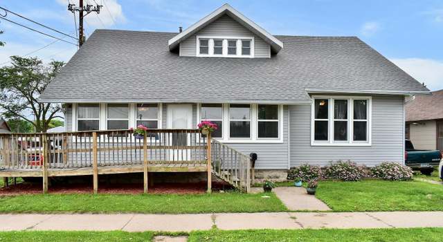 Photo of 759 E Howard St, Winona, MN 55987