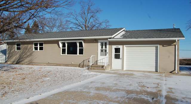 Photo of 1314 9th St, Clarkfield, MN 56223