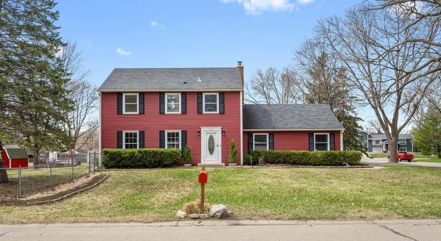 Photo of 3315 Walnut Grove Ln N, Plymouth, MN 55447
