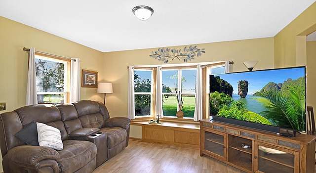 Photo of 261 Fairhaven Ave S, South Haven, MN 55382