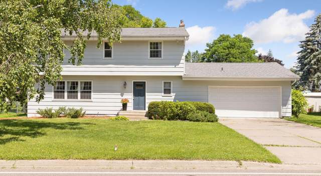 Photo of 1797 Skillman Ave W, Roseville, MN 55113