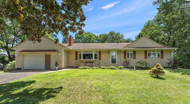 Photo of 1682 Oakdale Ave, West Saint Paul, MN 55118