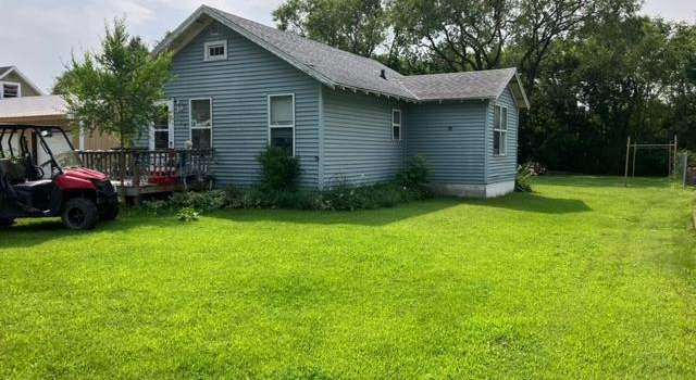 Photo of 114 Peterson Ave, Henning, MN 56551