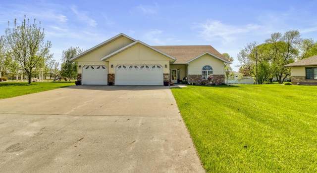 Photo of 1117 Southcreek Ave, Glyndon, MN 56547